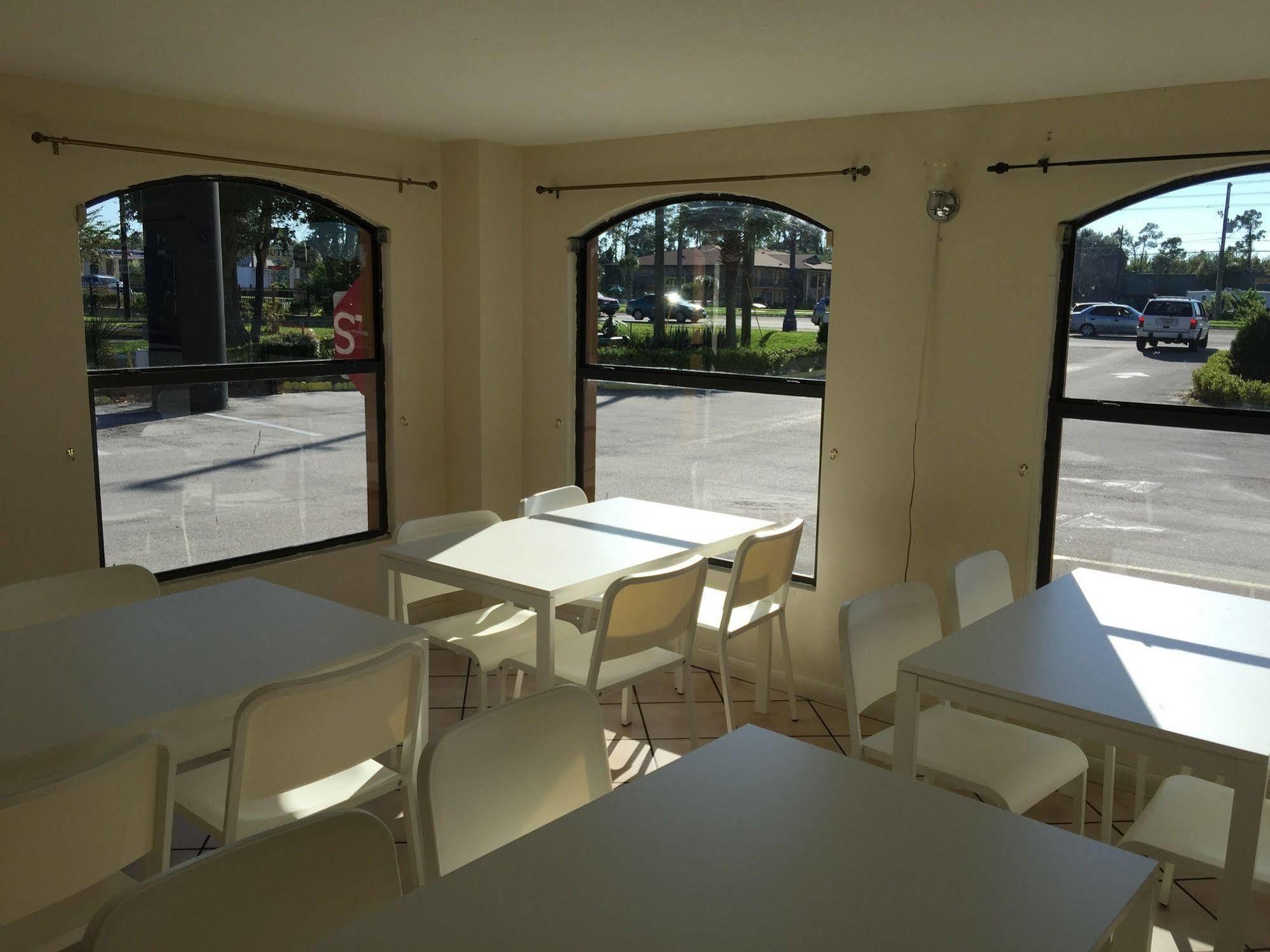Country Hearth Inn- Kissimmee Exterior photo